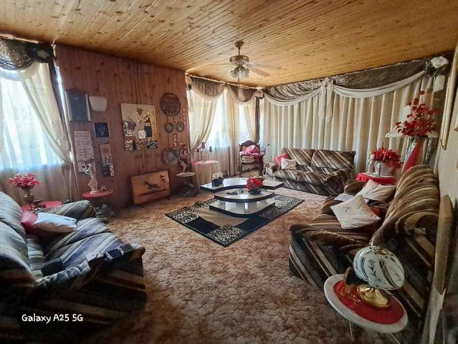 4 Bedroom Property for Sale in Sasolburg Ext 5 Free State